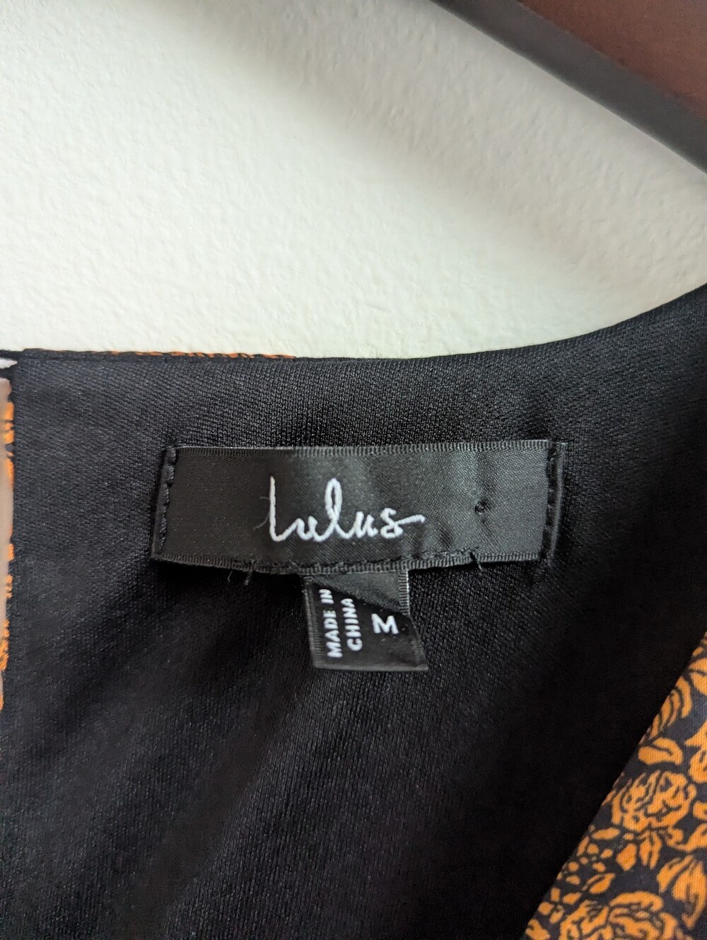 Lulus Dress Womens Medium Graceful Impression Black and Orange Floral Mid V-Neck - Picture 5 of 6
